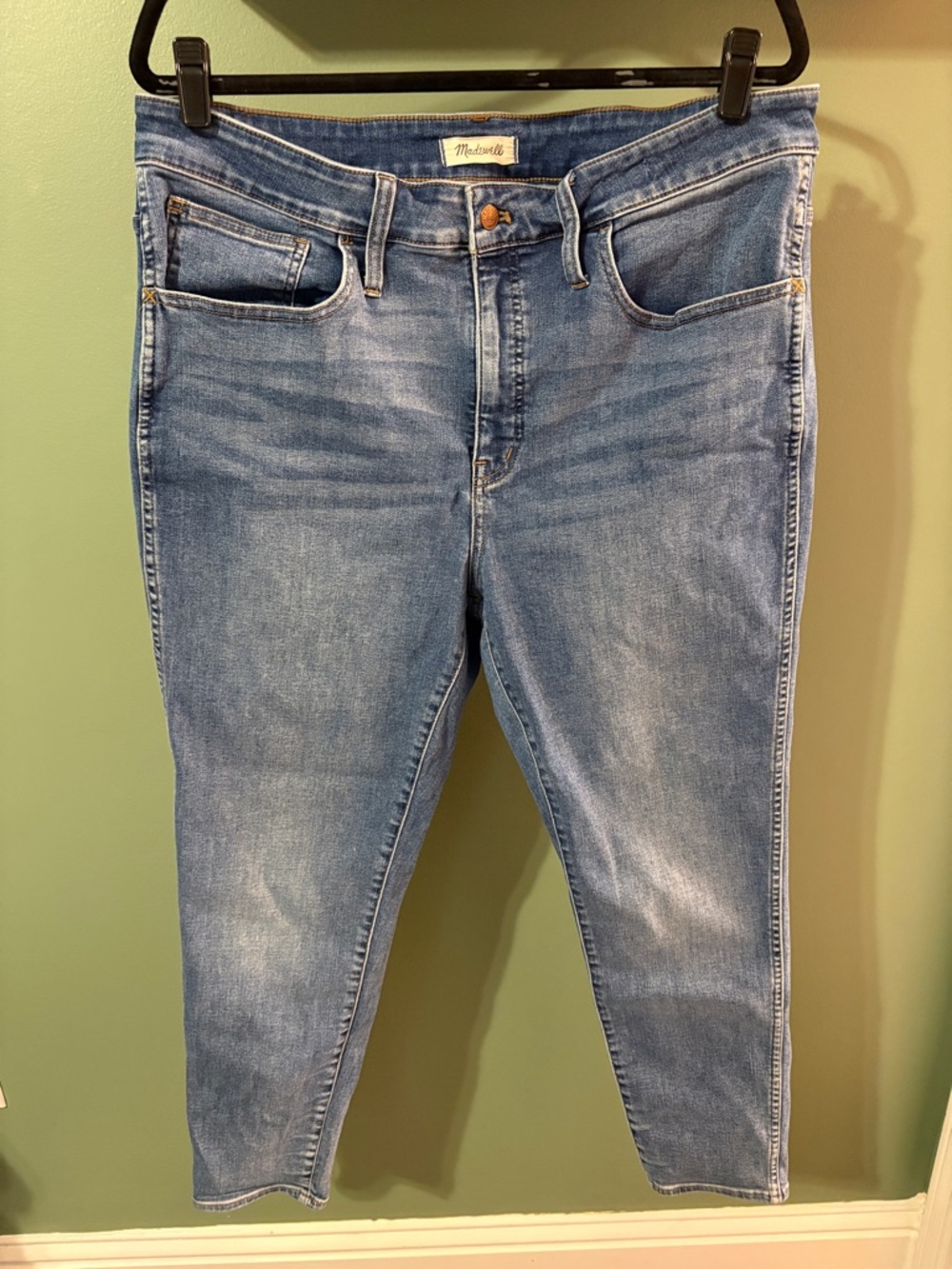 Madewell Women’s Faded Blue Skinny Jeans